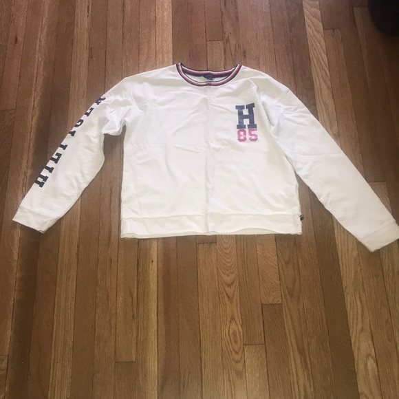 Tommy Hilfiger Tops - Tommy Hilfiger shirt